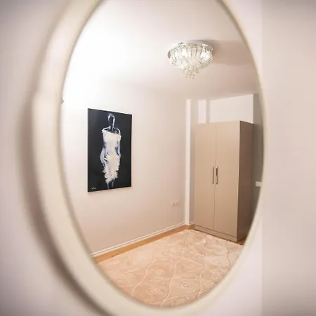 Suprem Modern Near Center, Self Check-in & Fast Wi-fi Daire *